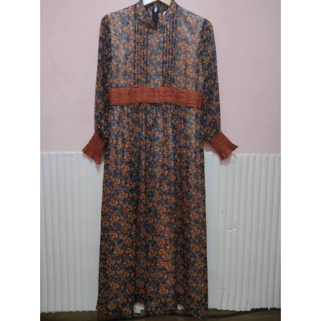 PRELOVED GAMIS PESTA