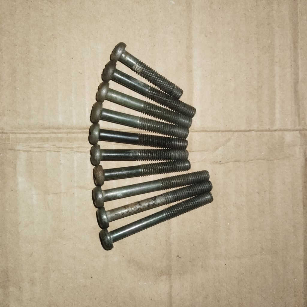 baut krengkes mesin tengah FIZR F1z r Fizr F1 force1 original copotan