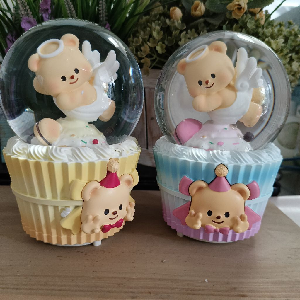 Kotak musik Bola kristal salju otomatis jumbo / Snowball Couple musik romantis/Snow globe