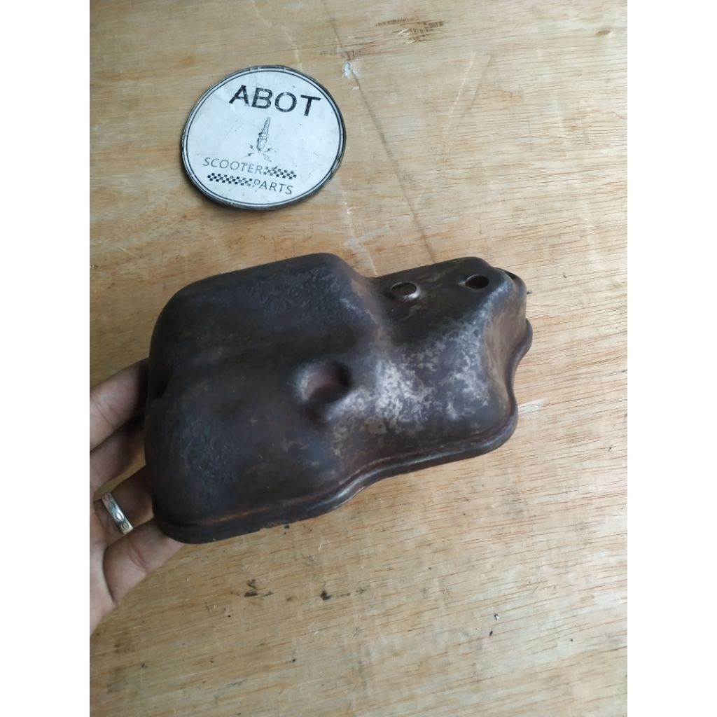 Tutup karbu vespa excel exclusive