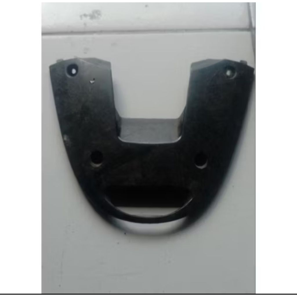 PET STOP SAMBUNGAN BODI BAGIAN BAWAH VARIO LAMA 110 KARBU SECOND ORIGINAL