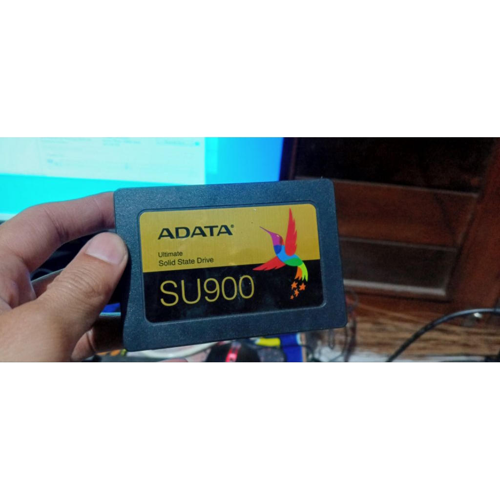 SSD 512 Adata su 900 normal