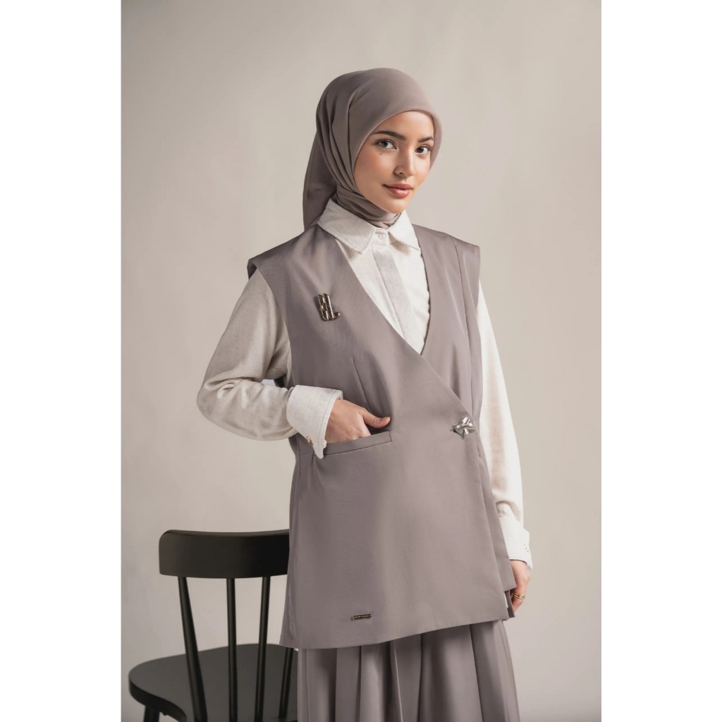 Heylocal Dear To Heart Vest