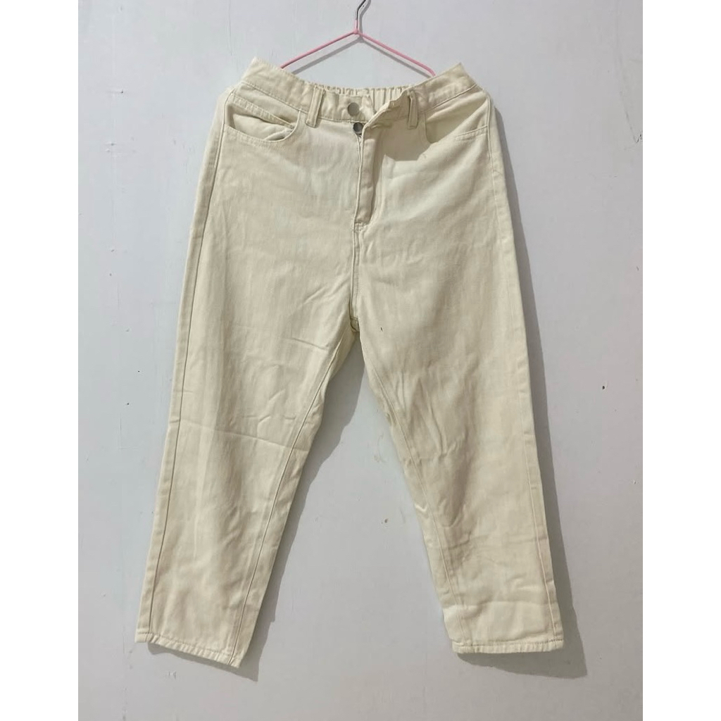 preloved jeans broken white