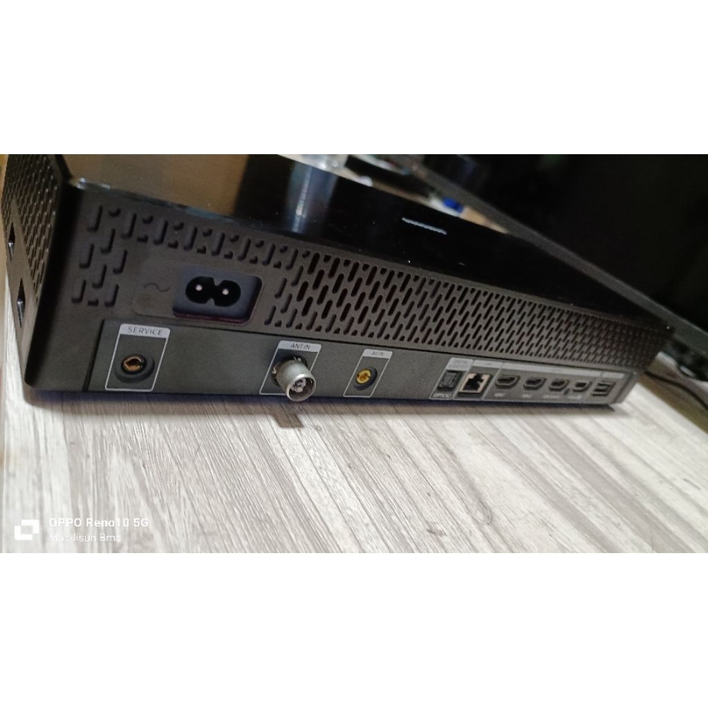 one connect Samsung QLED One Connect 65LS03