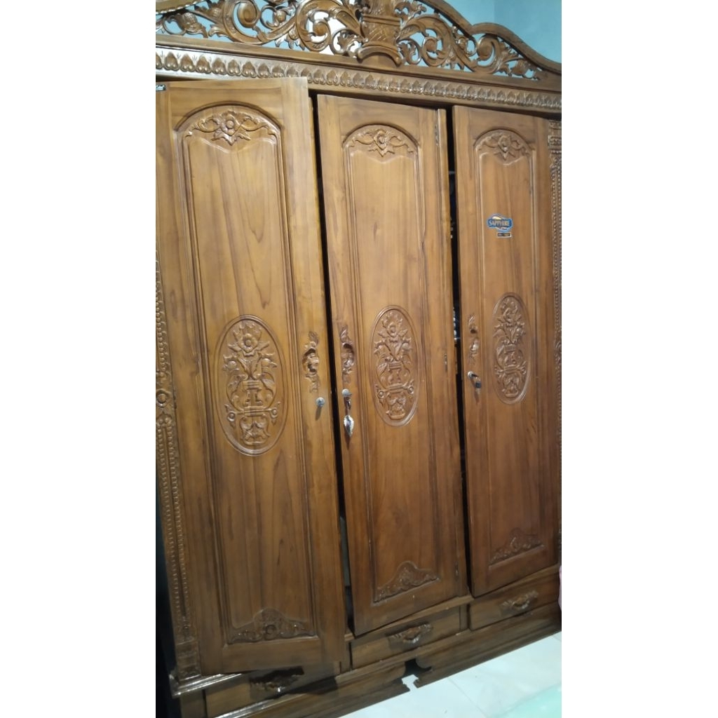 lemari kayu jati asli perabot kayu jati bagus furniture jati