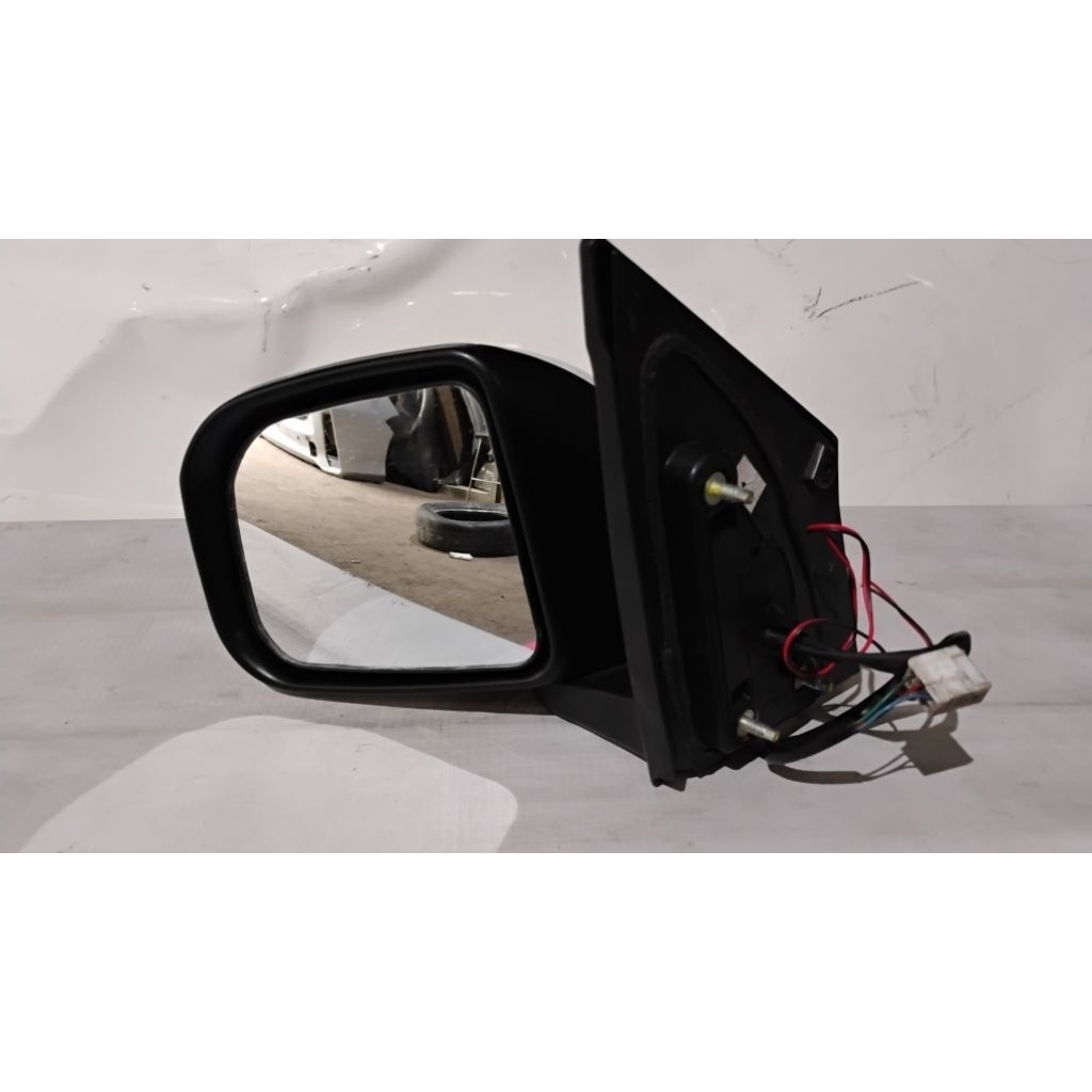 spion avanza G 2017 Lh