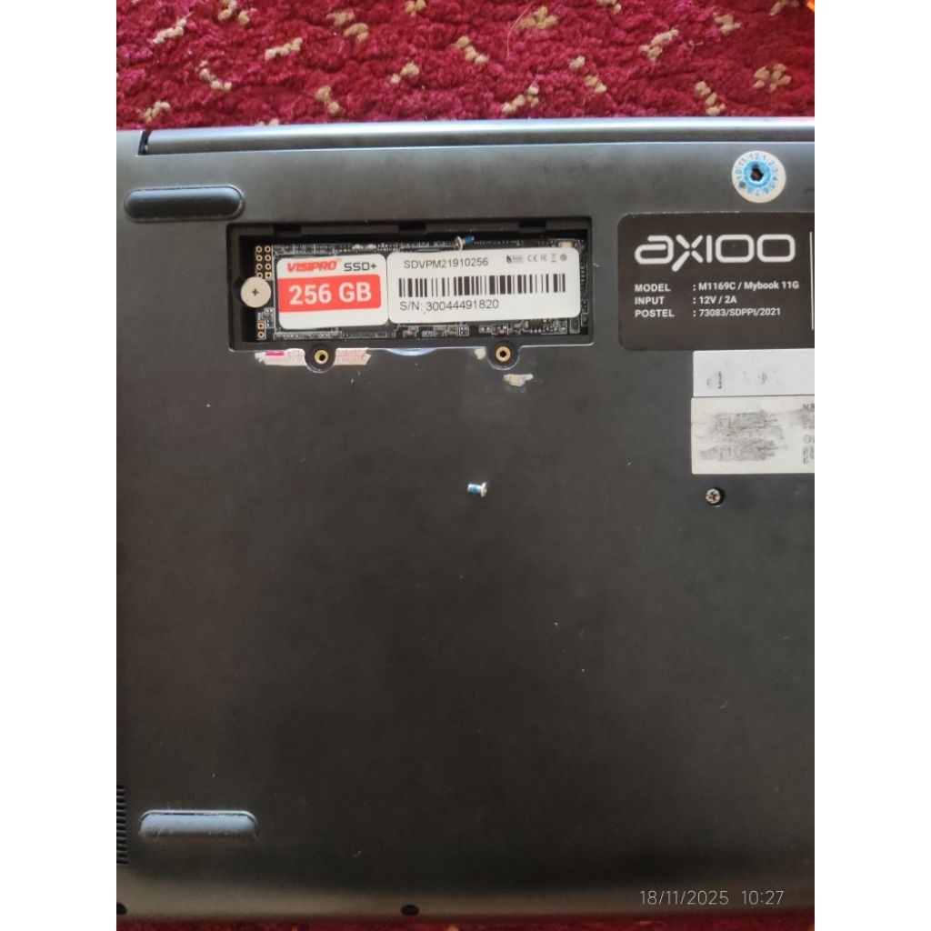 Axioo mybook 11g Ssd 4/256GB