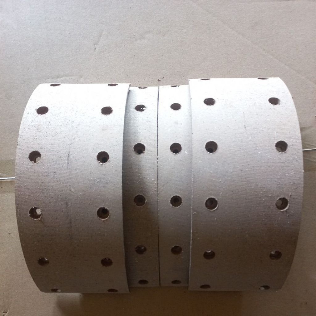 brake lining kampas rem canter 125 136 135ps NTB + paku