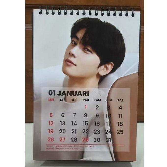 Kalender meja 2026 Cha Eun Woo Eunwoo , Yang Yang (bisa request artis lain atau foto pribadi)