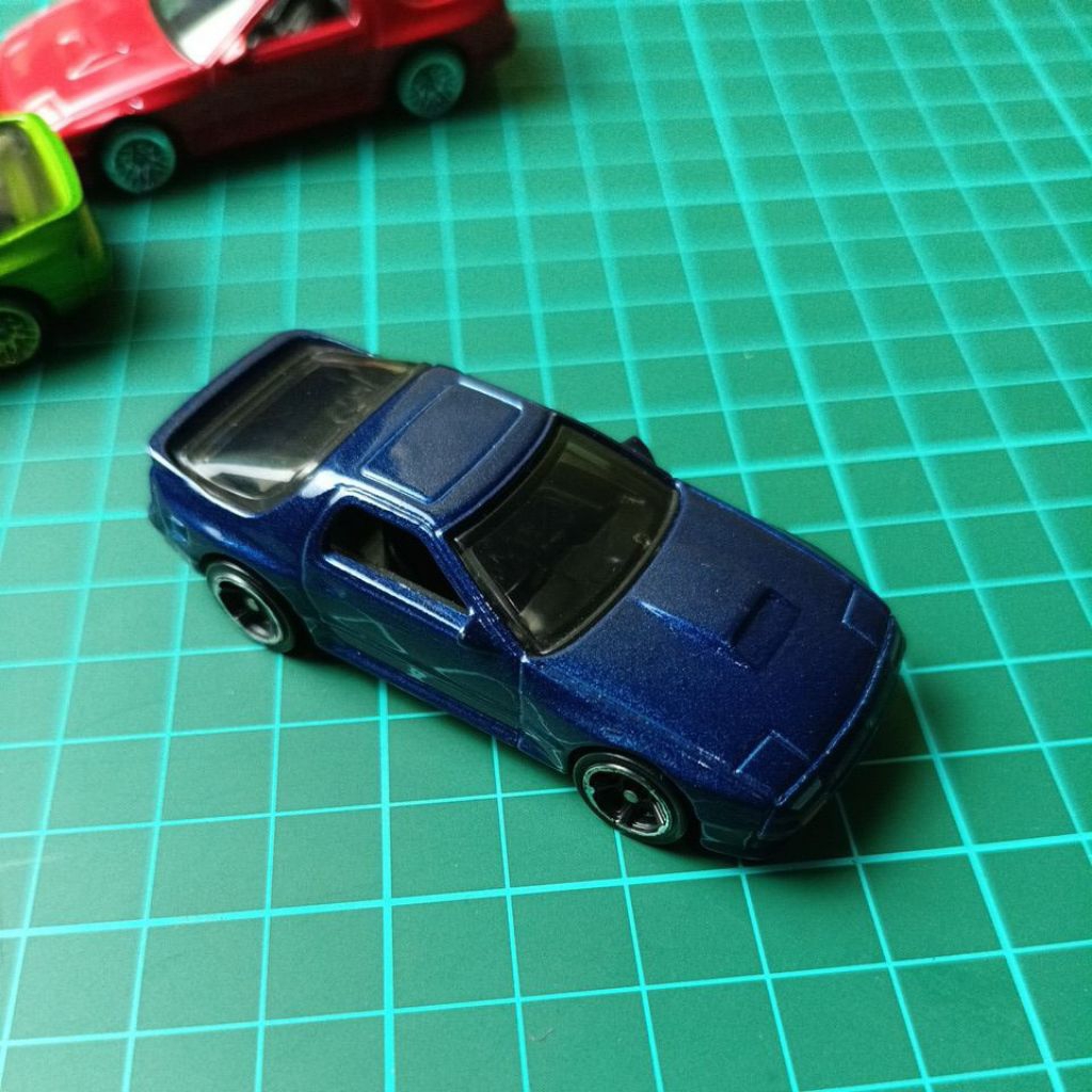 hotwheels mazda savanna rx7 biru loose