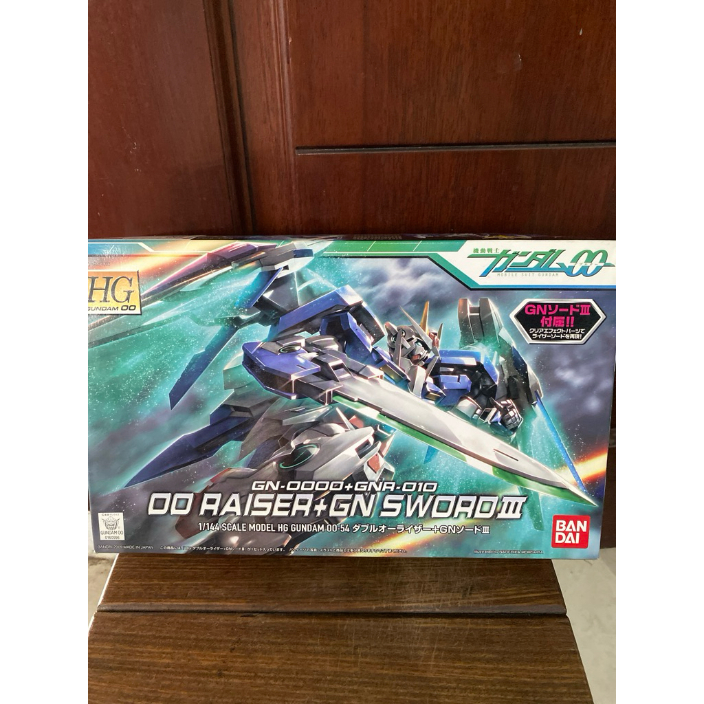 GUNDAM HG / OO RAISER + GN SWORD III