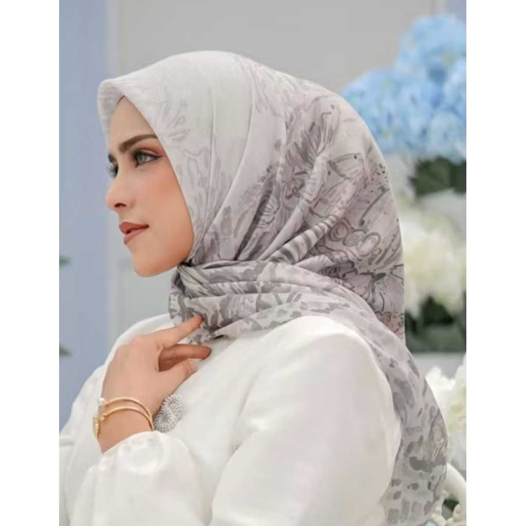 BUTTONSCARVES FARSHA