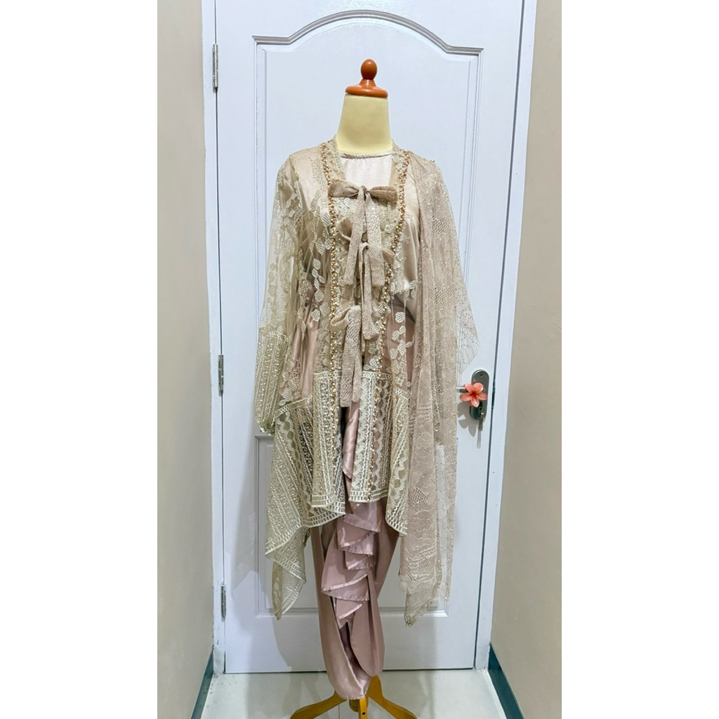 ONE SET KEBAYA JALEELA.ID