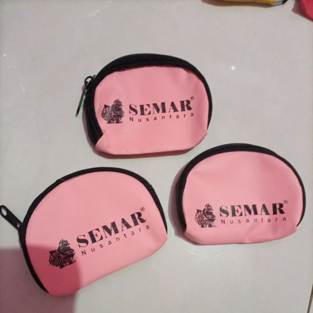 Dompet toko emas semar Nusantara