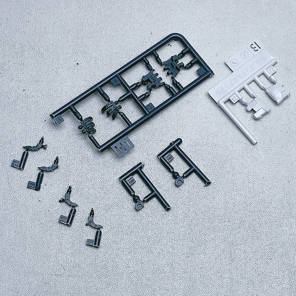 Bandai MGSD Gundam Aerial Part Hand