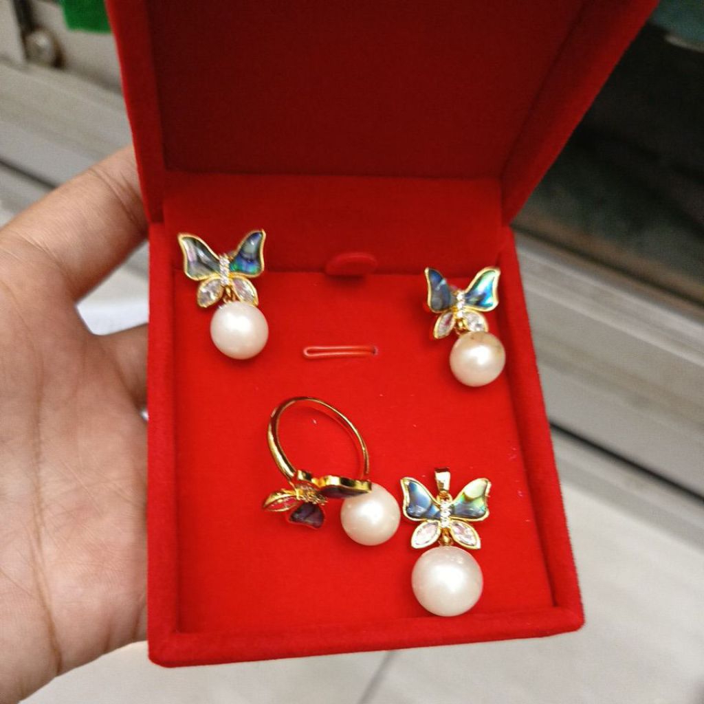 set mutiara air laut asli lombok