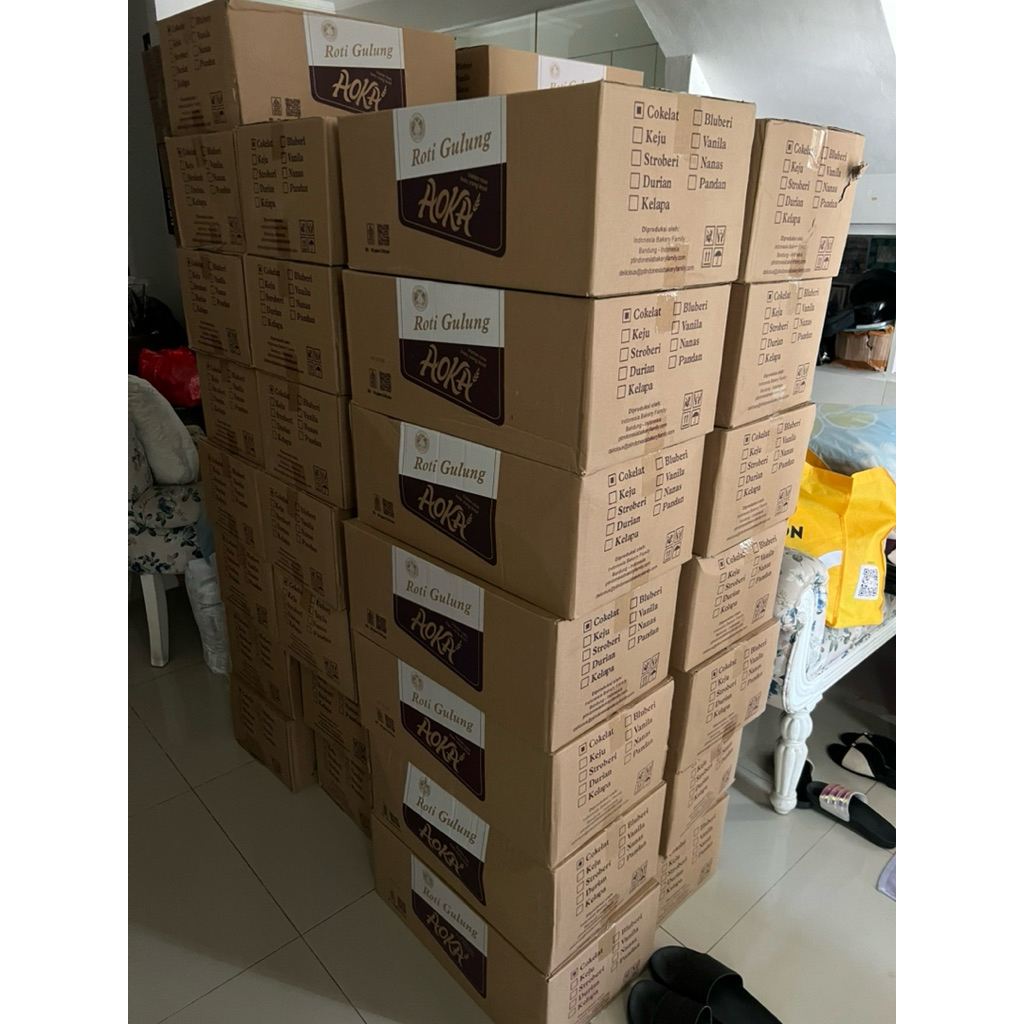 Roti Aoka Gulung Coklat