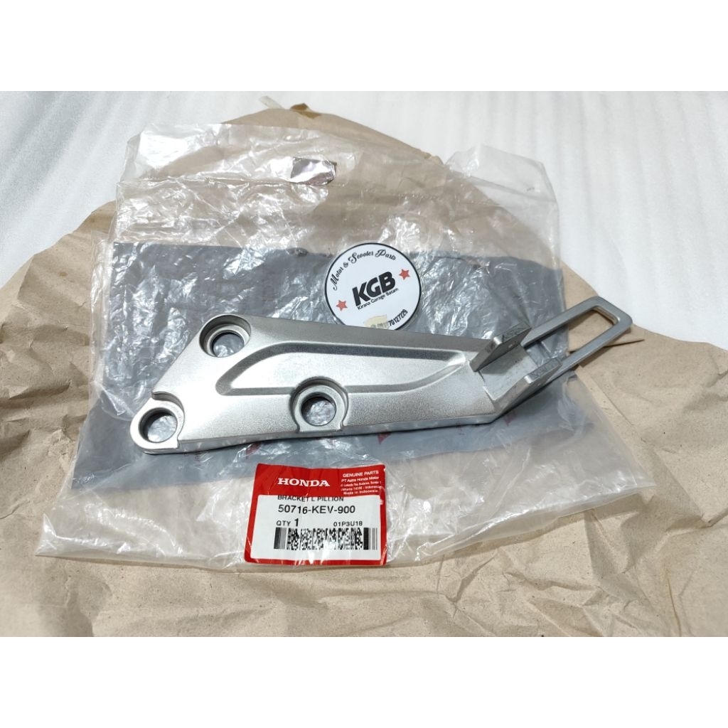 braket L pillion step kiri belakang supra 100 x fit lama Ori baru ahm 50716 kev 900