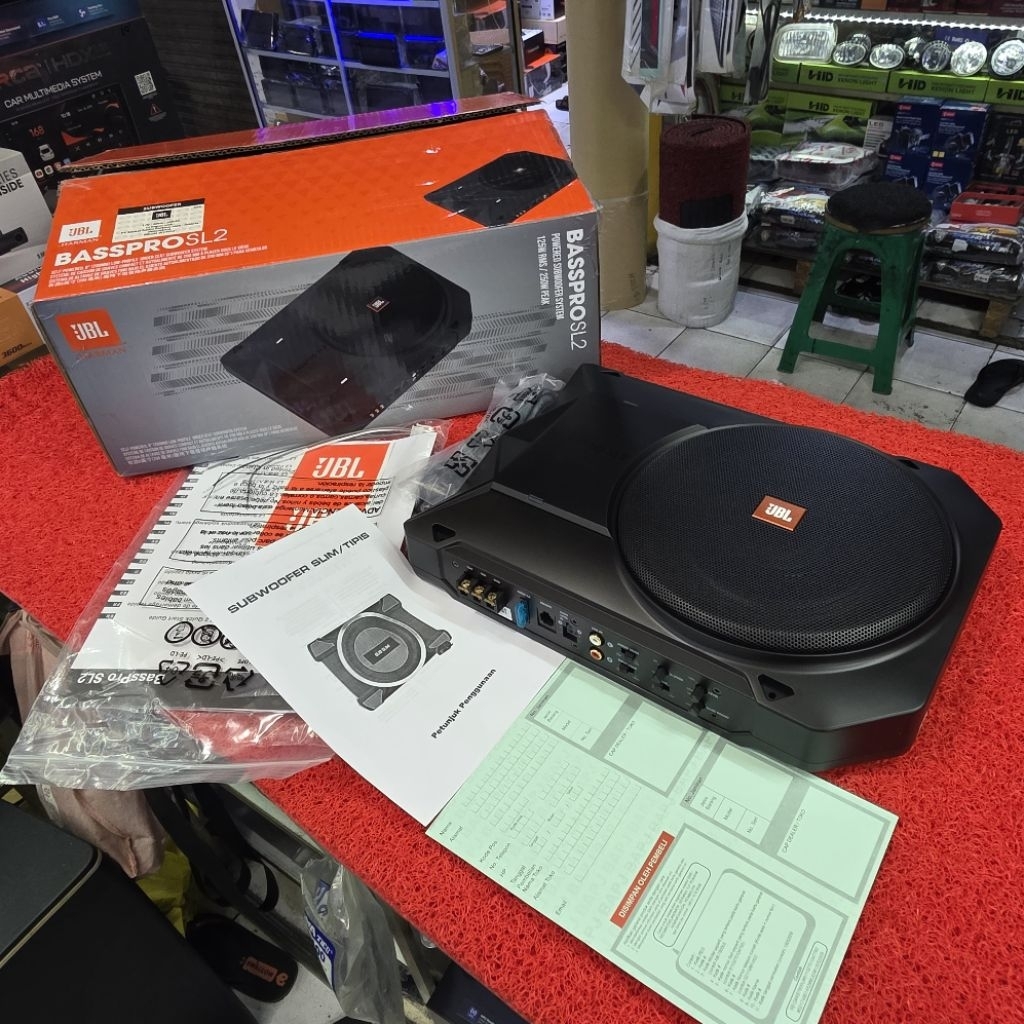 Subwoofer Kolong Aktif JBL BASSPROSL2 Subwoofer Aktif JBL 8 in