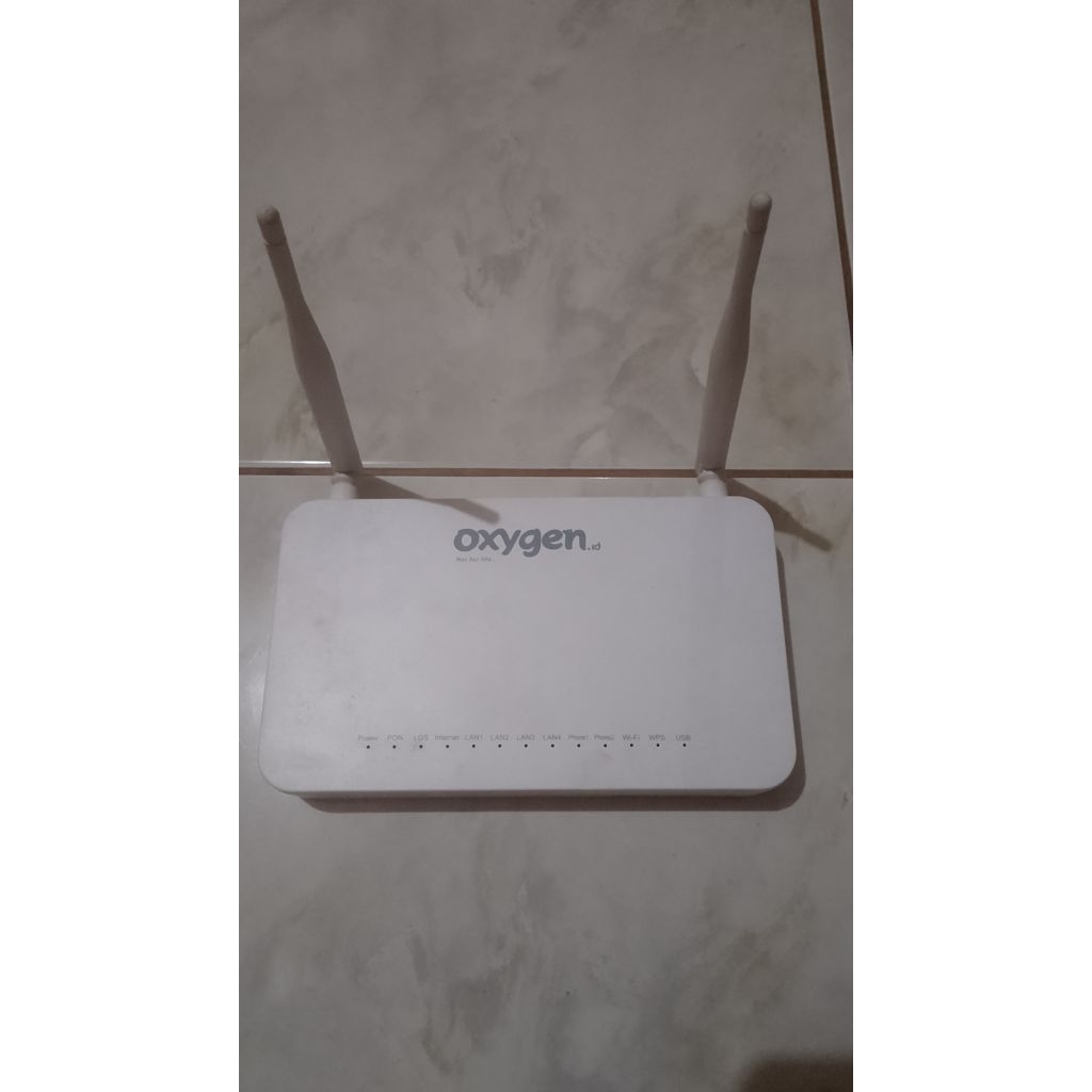 router ZTE F609 V3 port hijau bekas