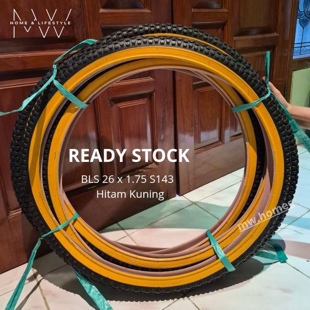 Ban Luar Sepeda Swallow 26 x 1.75 S143 Hitam Kuning