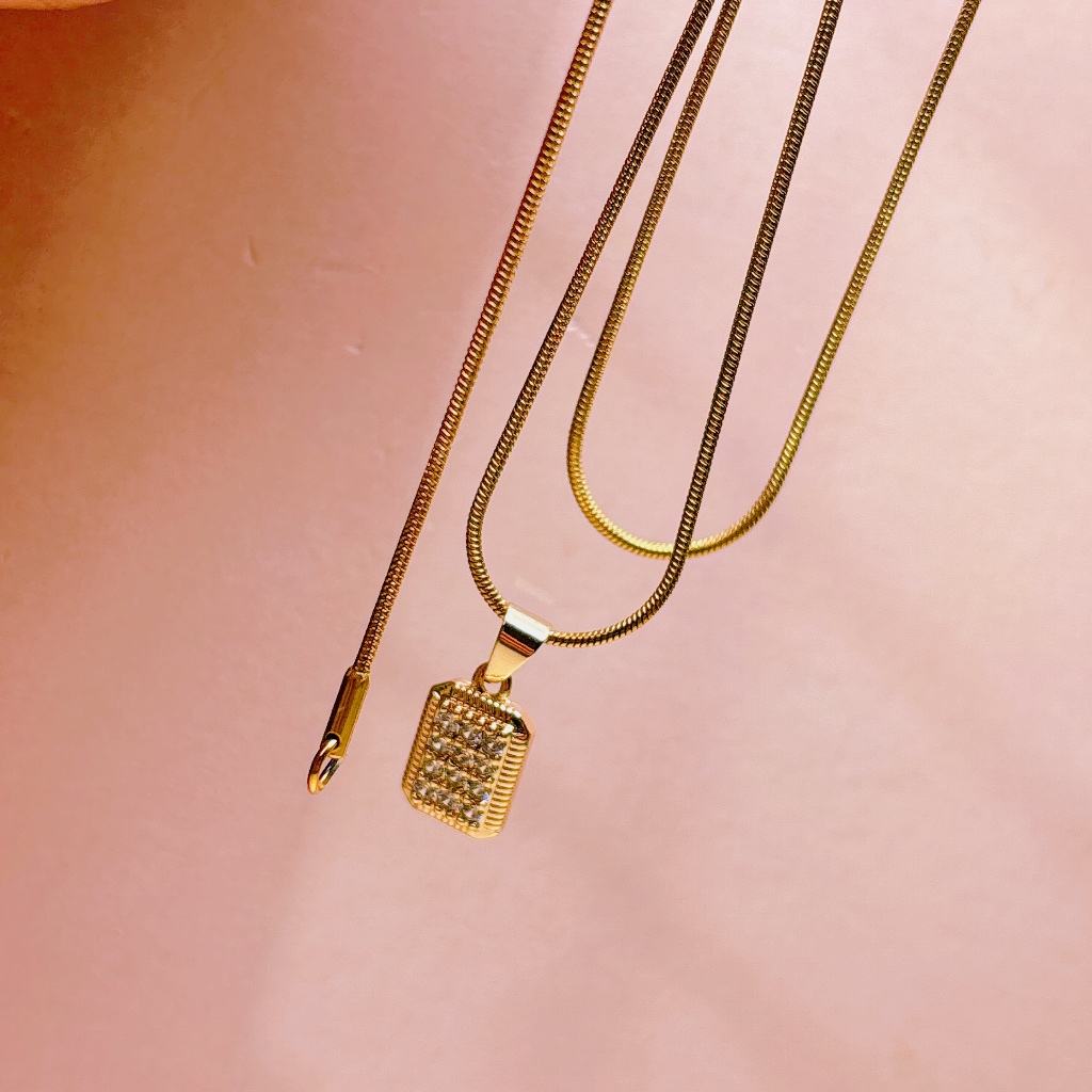 Aish.Jewelry Satu Set Kalung Dan liontin Persegi Permata Berlian Rantai Belut Bulat Titanium Asli