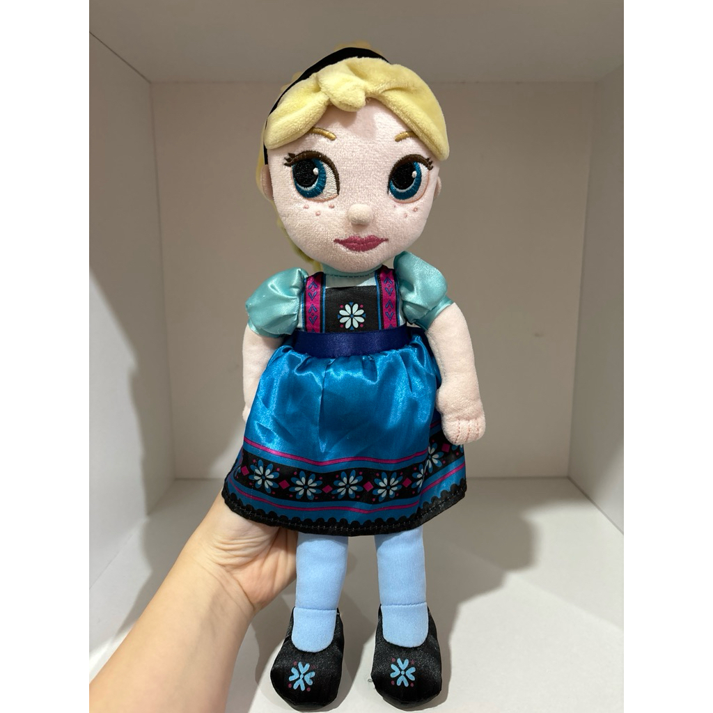 boneka princess elsa frozen disney animator