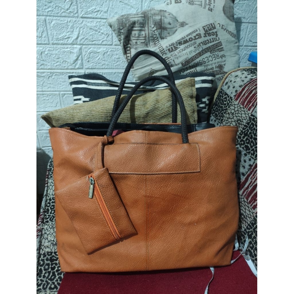 Tas Tote Orange Minus Preloved