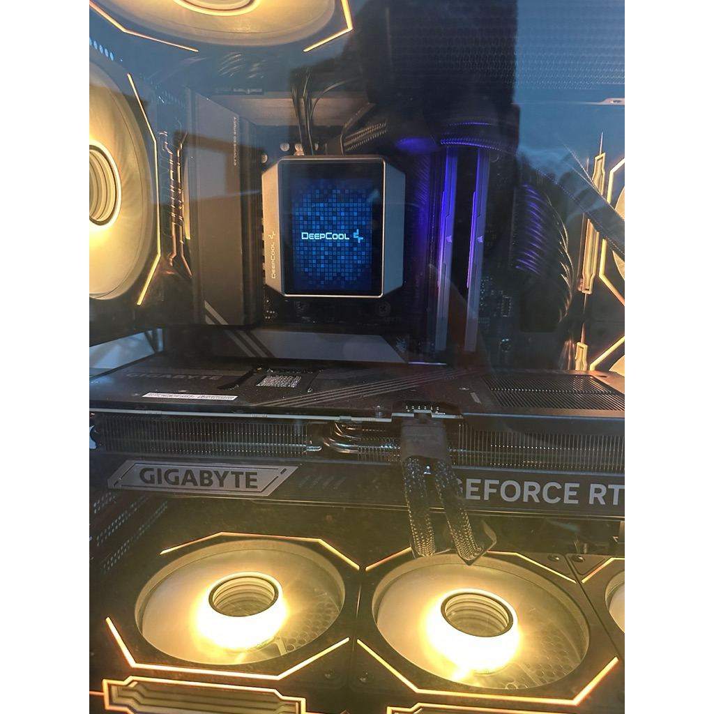 PC GAMING HIGH END RYZEN 7 9800X3D, 5070Ti