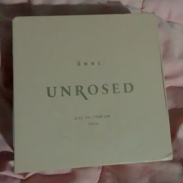 PRELOVED HMNS - UNROSED