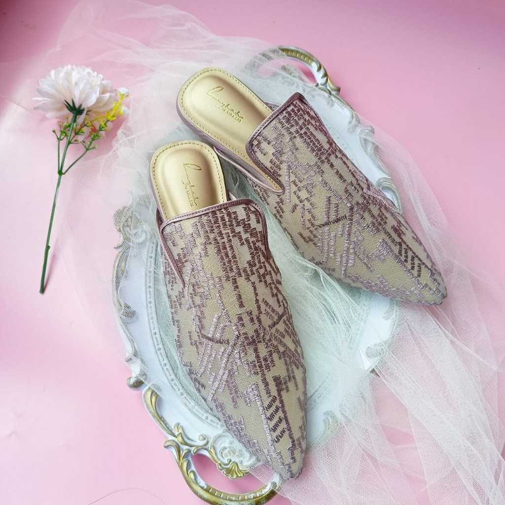 LANGKAH BY LINA LEE SEPATU WANITA FLAT LACE BRUKAT KODE SPRING