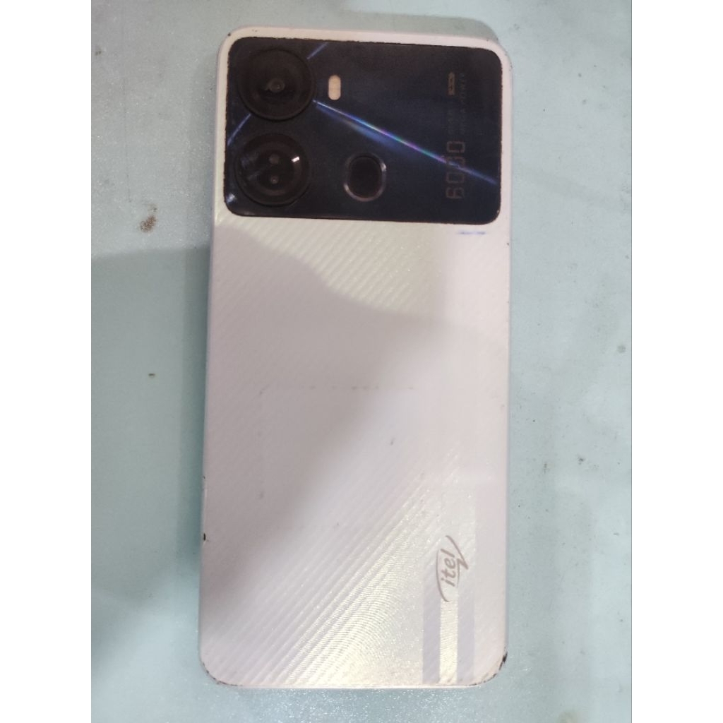 itel p40 Ram 4/64Gb