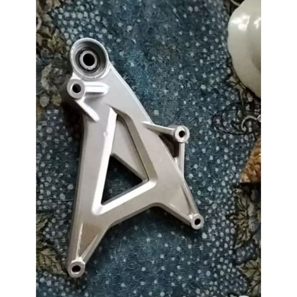 knalpot+ARM new vario 125/150 satu paket K60 original copotan