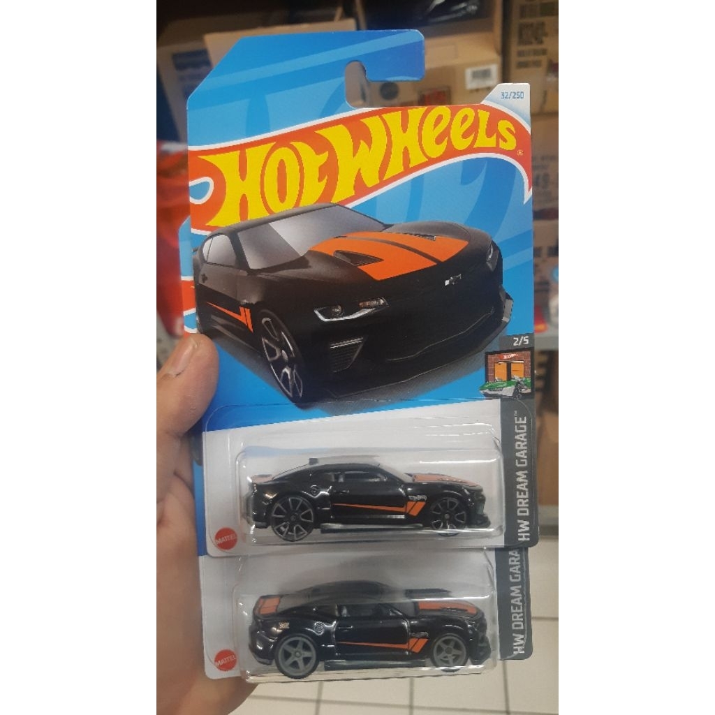 hot wheels 18 Camaro super treasure hunt TH