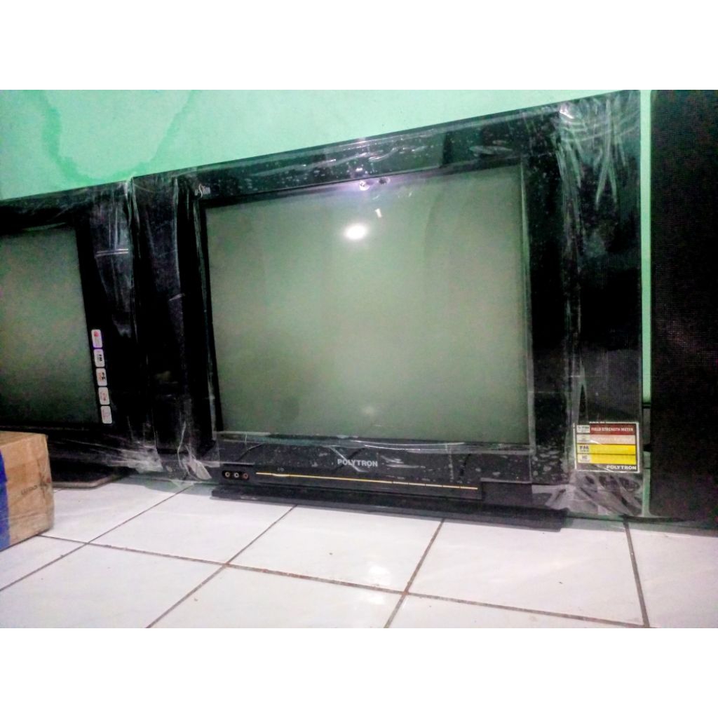 Tv tabung Polytron Uslim 21in
