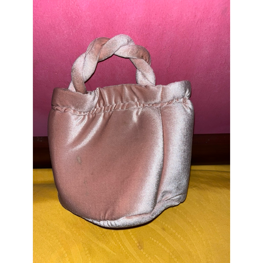 PRELOVED TAS BUCKET PINK BLUDRU