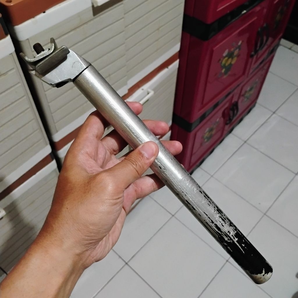 Seatpost 25.4 tiang jok sepeda copotan federal street cat bekas