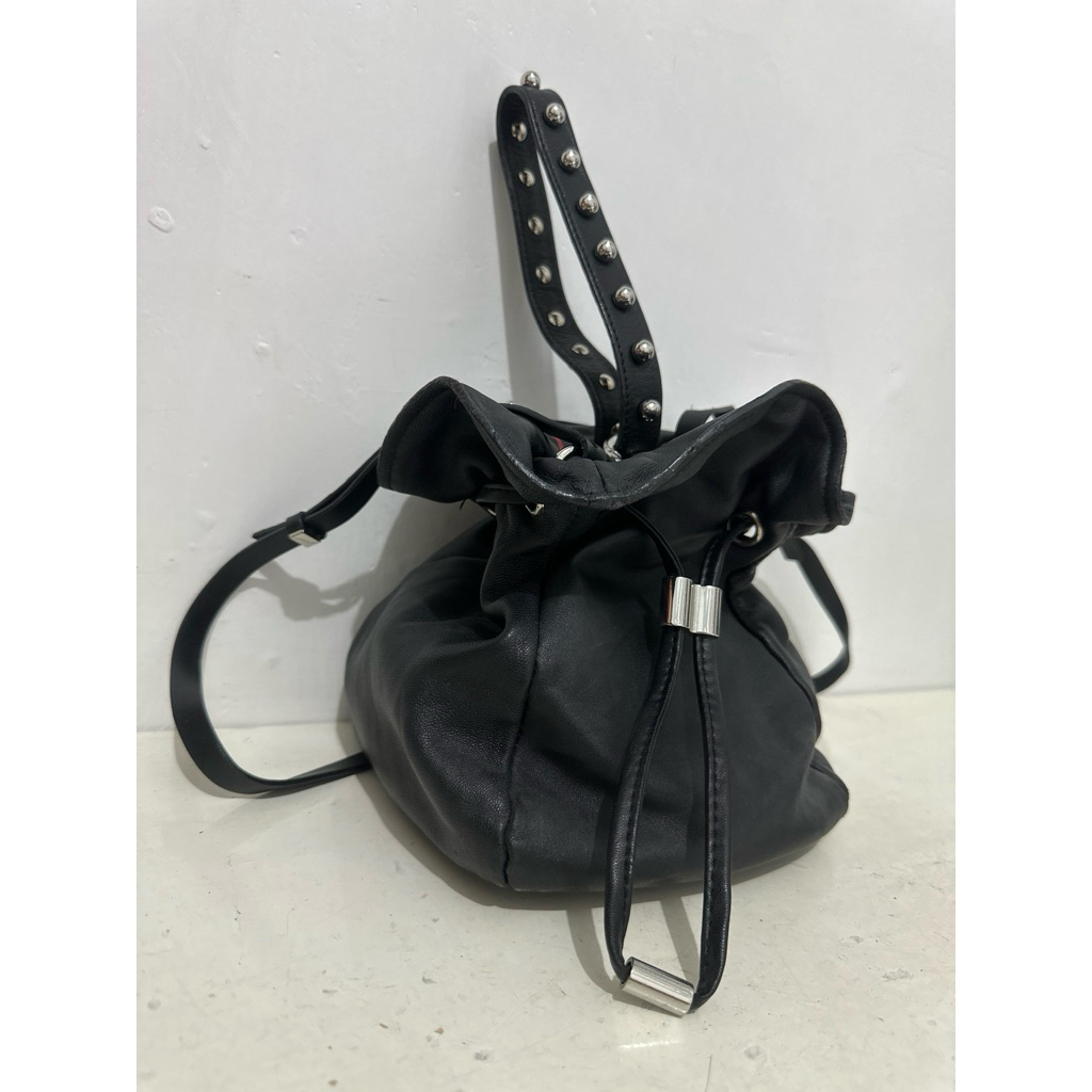 Preloved tas serut kulit unik, bisa handbag & slingbag