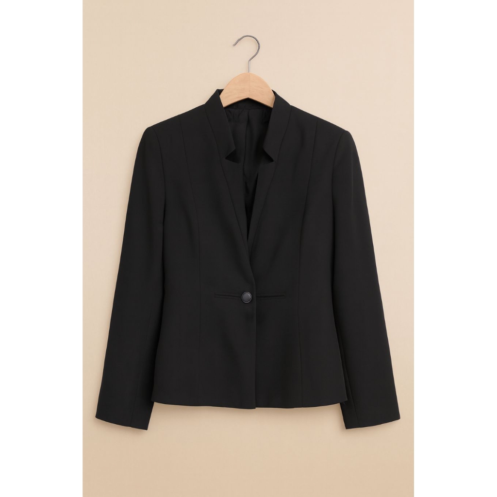 Blazer Wanita Hitam Garis Vertikal Lengan Panjang Casual Office Look