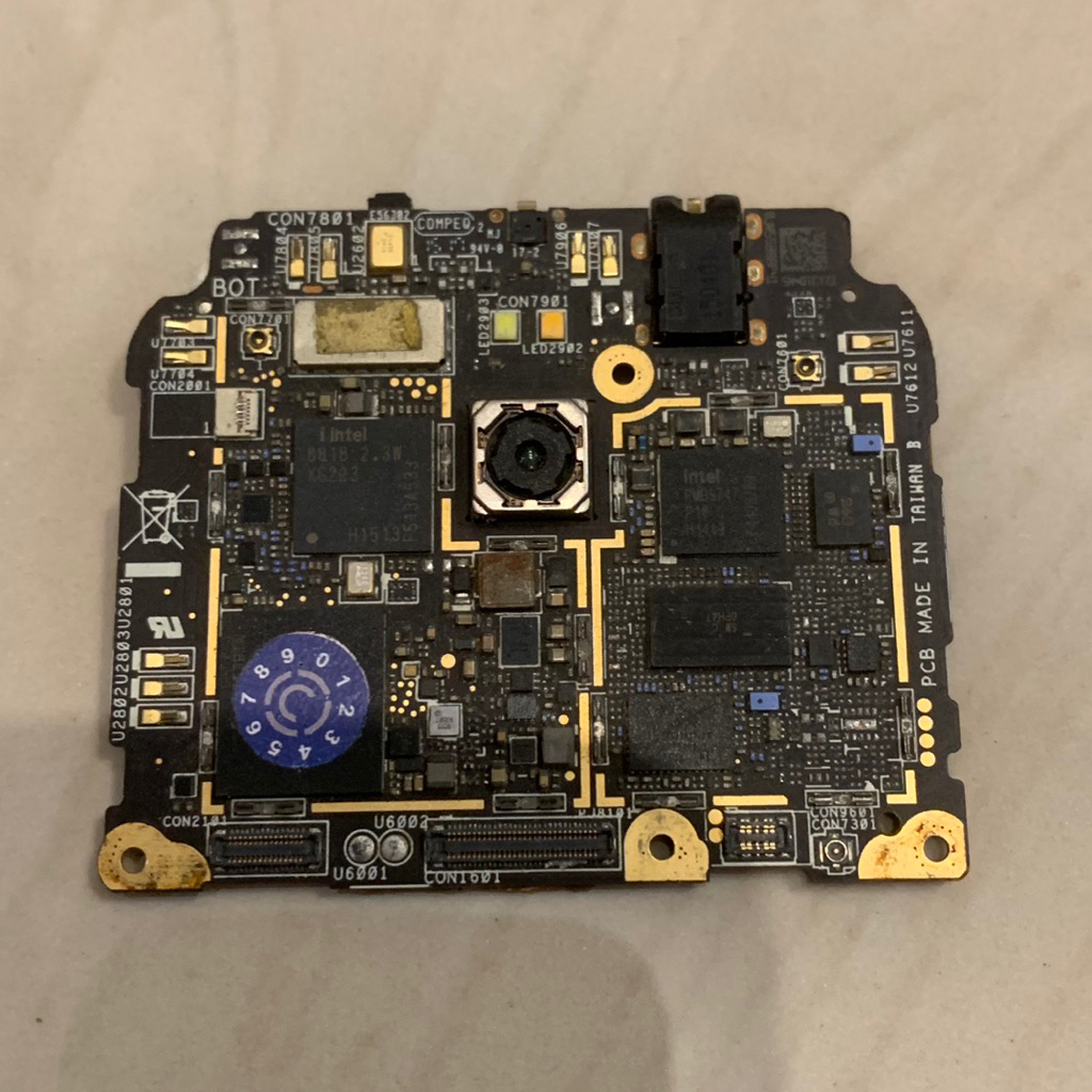 mesin asus Zenfone 2 5,5 inch ze550ml z008 z008d original - keadaan mati atau matot