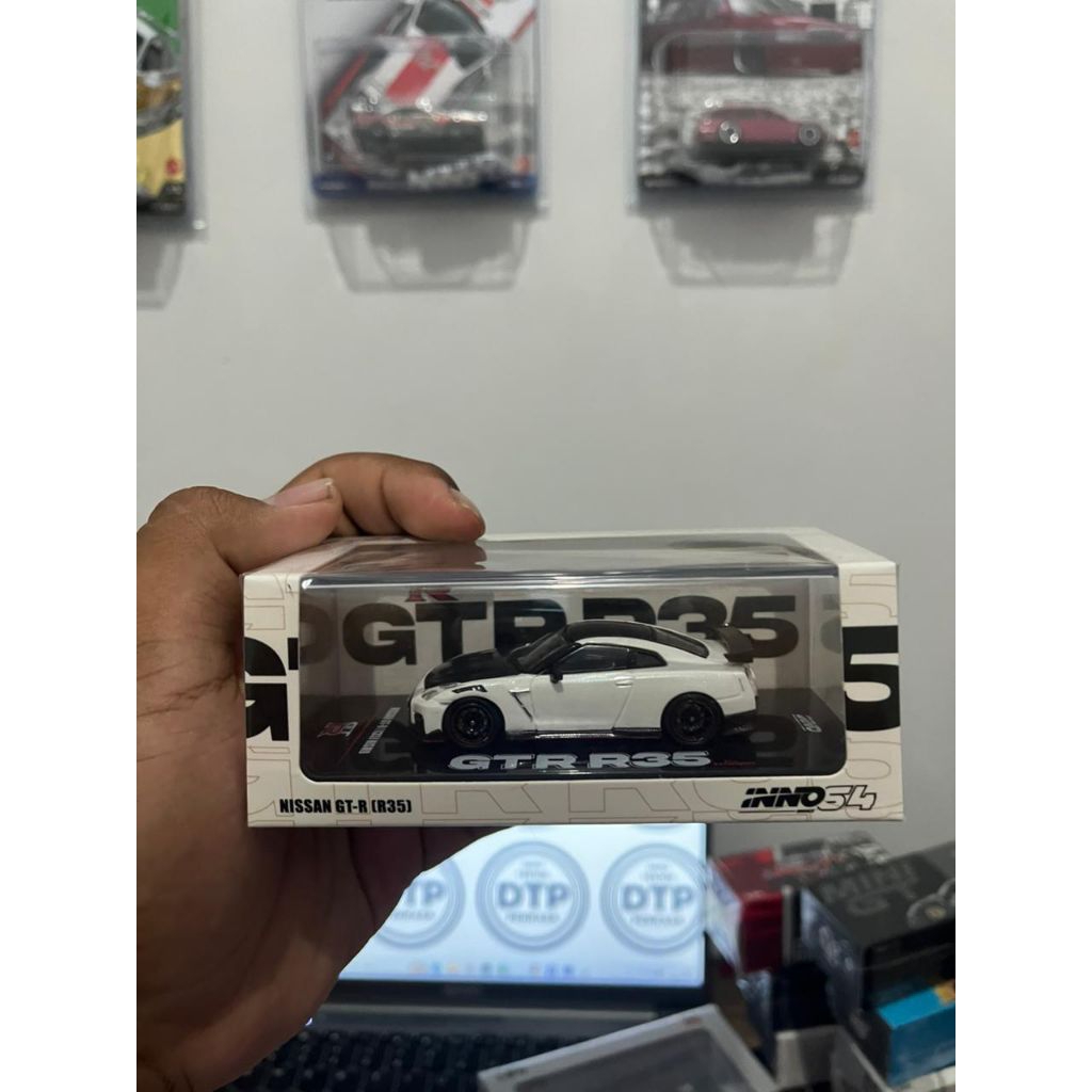INNO64 NISSAN GTR R35