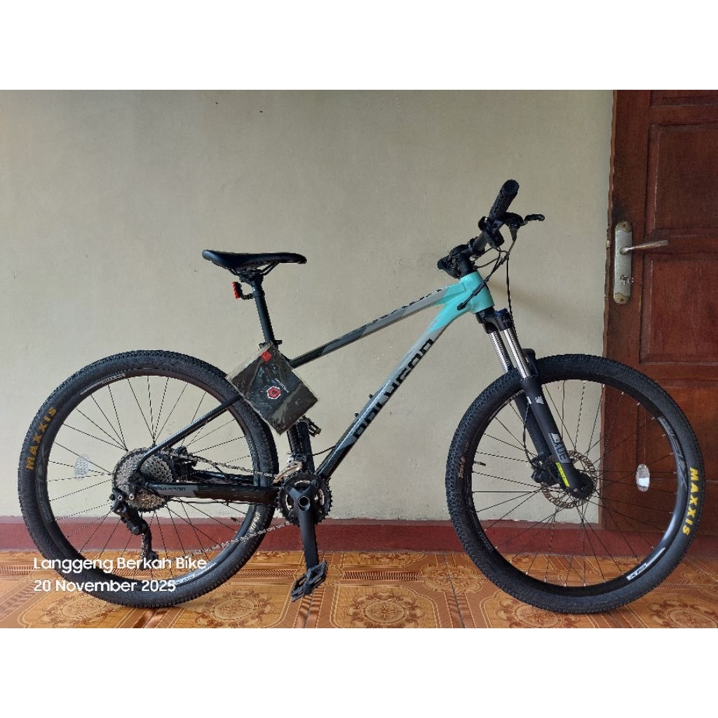 Polygon Xtrada 5 2021 size M Full Original Upgrade Ban Maxxis