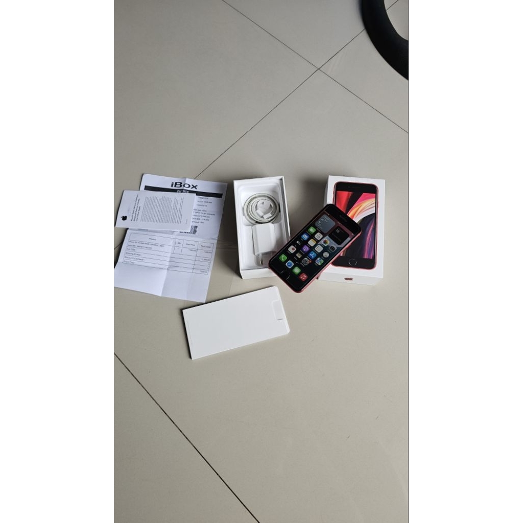 iphone SE 2020 64gb red ex ibox preloved second