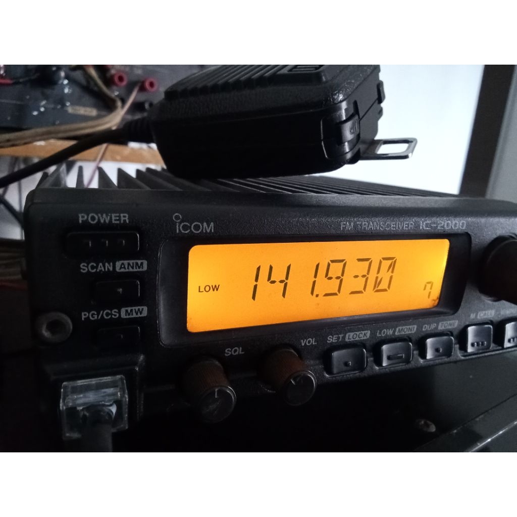 icom ic 2000 mulus Daleman oryan normal