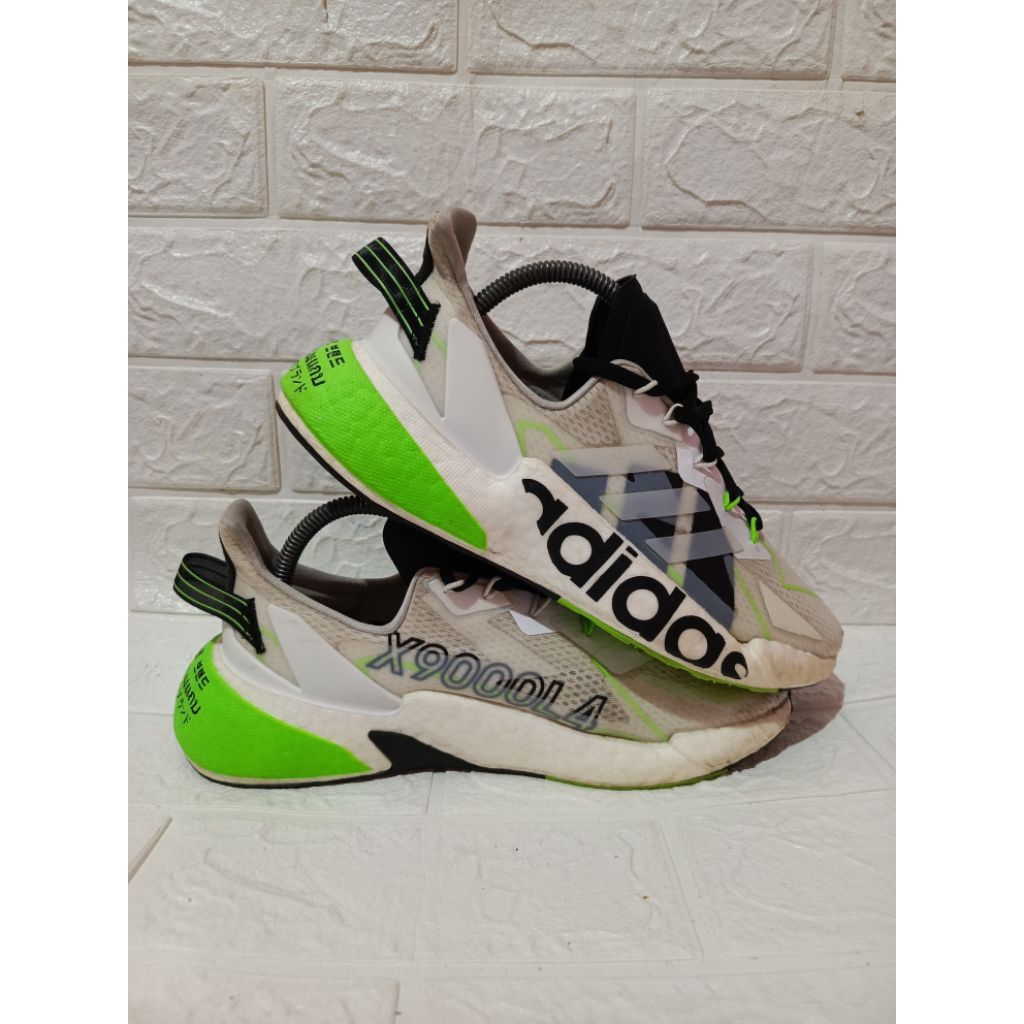 Sepatu Running 4dd4s X9000L4 white solar green size - 40,5