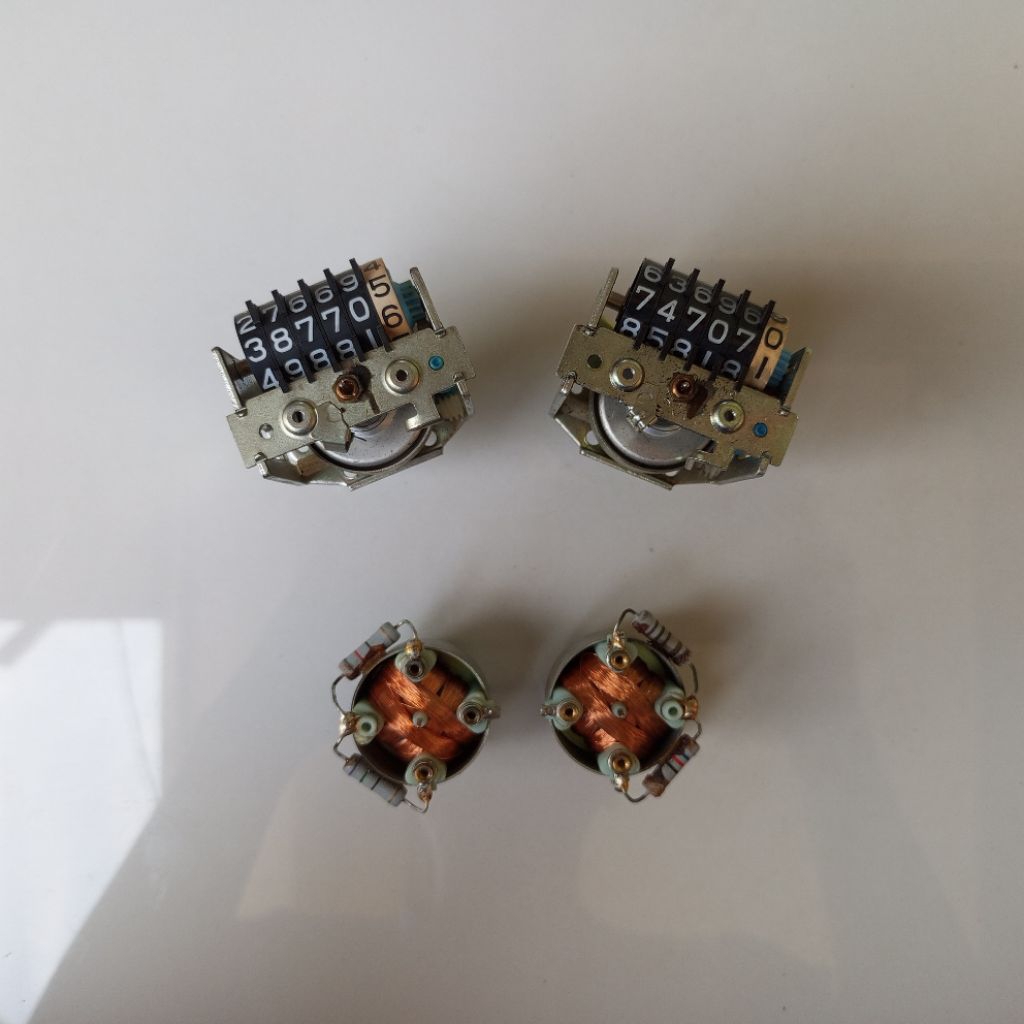 SPEEDOMETER KECEPATAN KM DAN AMPER BENSIN VESPA EXCEL ORIGINAL