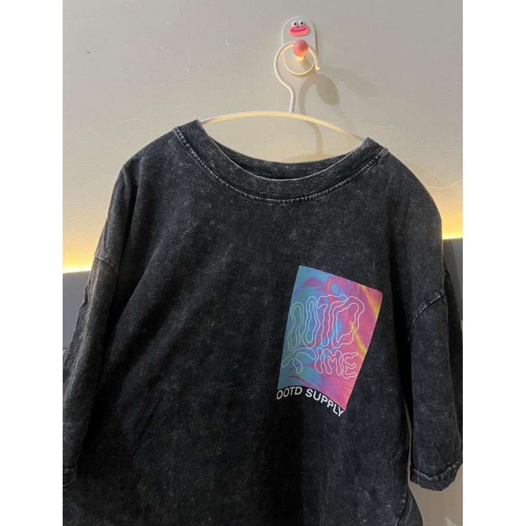 kaos oversized ootdsupply