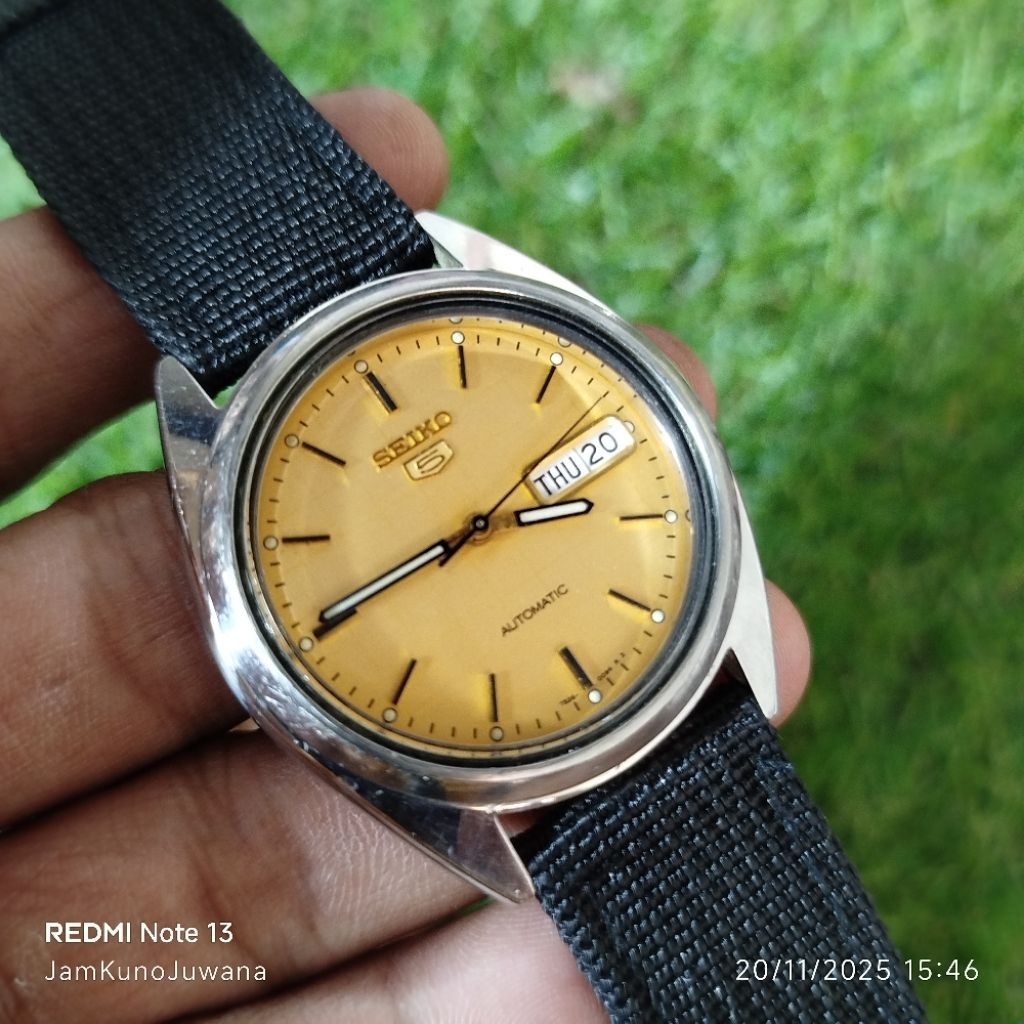 jam tangan vintage SEIKO 5 AUTOMATIC 7s26-3040