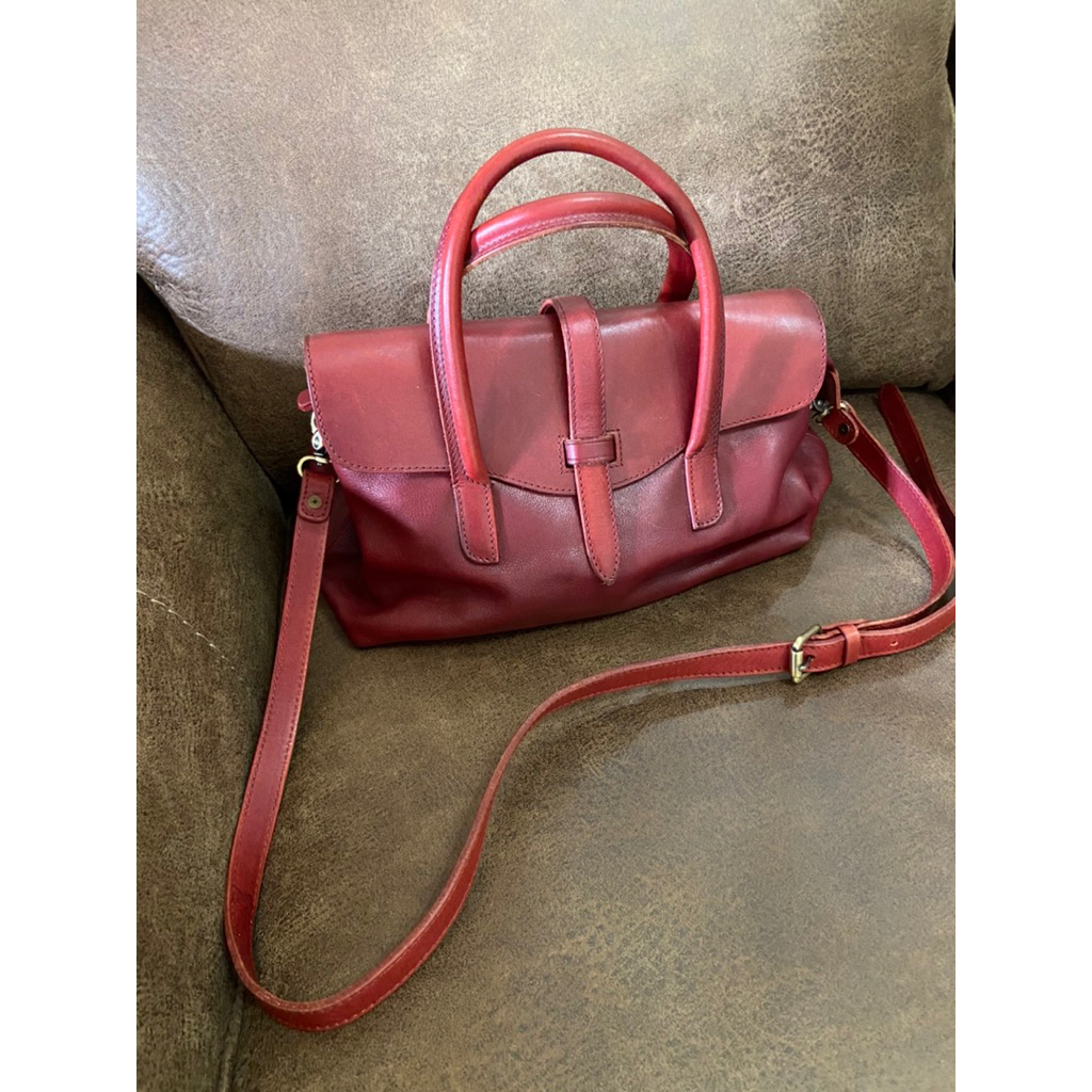preloved_tas kulit asli sapi (deep maroon)